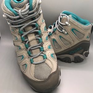 Oboz foot wear size 8